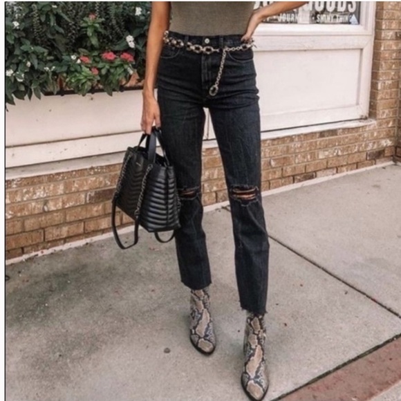 Abercrombie & Fitch Denim - Abercrombie & Fitch Ultra High Rise Mom Jeans